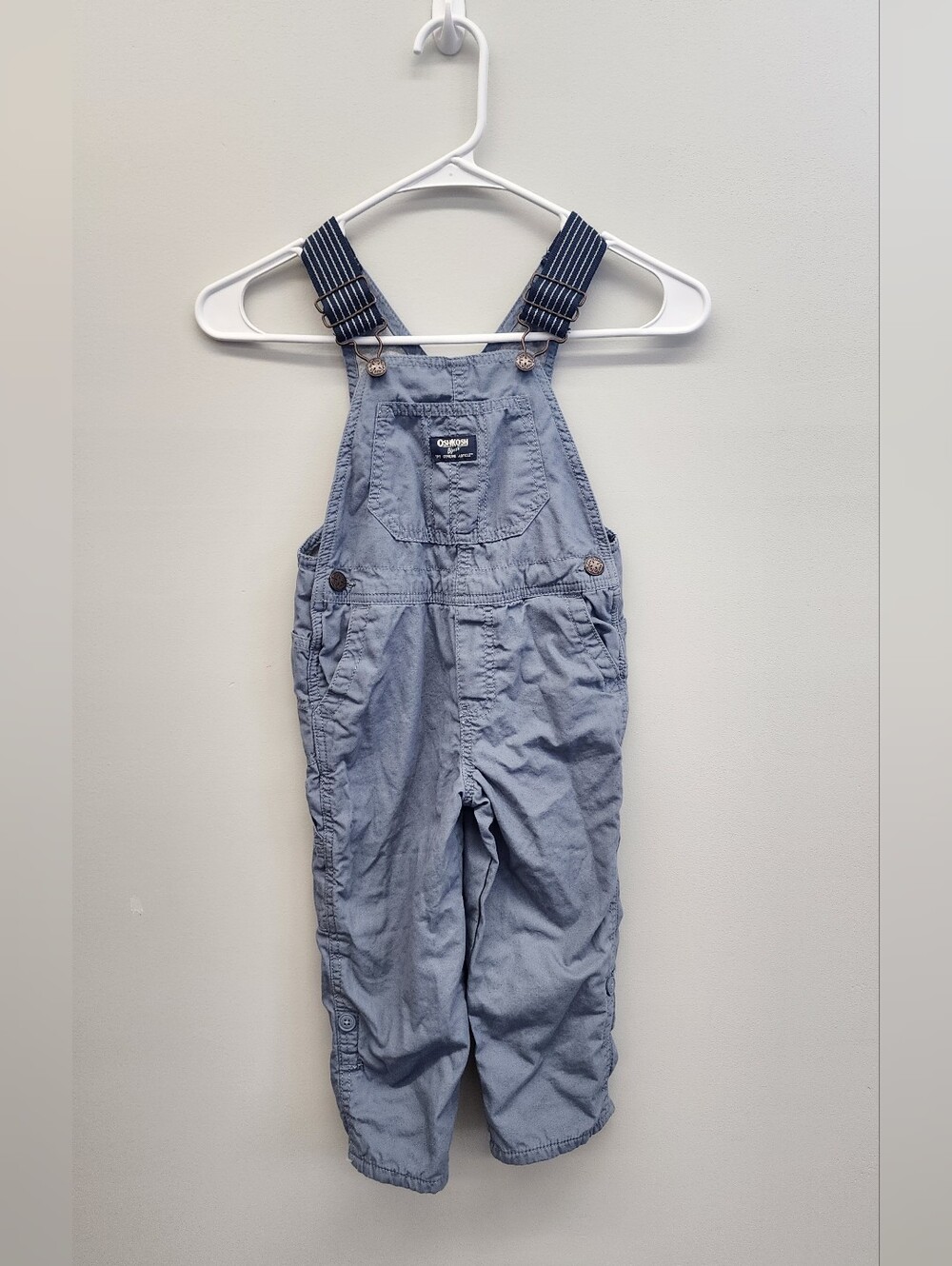 OshKosh B’gosh Toddler Blue Chambray Overalls 3T Adjustable Straps